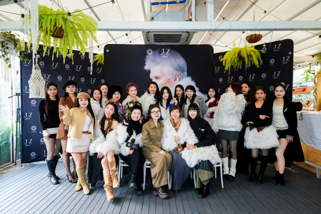 ëƤЭIFFJZˣ˫ƷԲչ