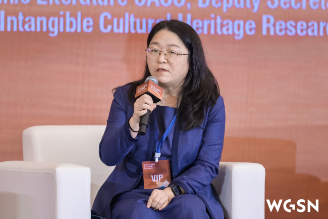 拥抱新潮流,转向新未来!2025WGSN时尚未来大会在柯桥成功举办